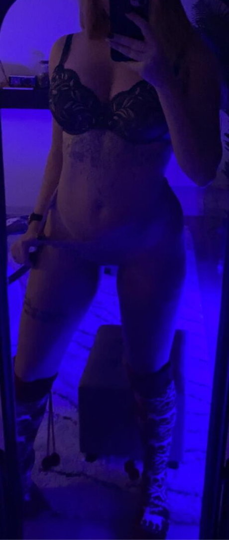 Photo nue de fuite OnlyFans de Enjoyx