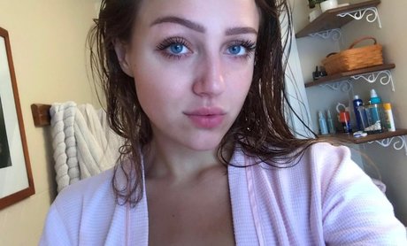 Photo nue de fuite OnlyFans de Cassie Camellia