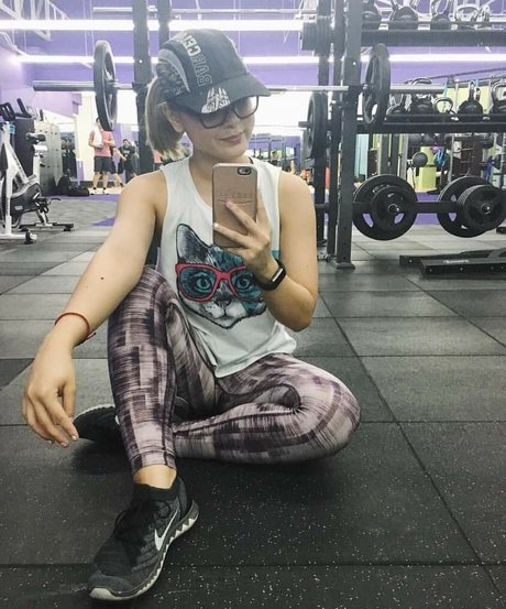 Sarah Carlos