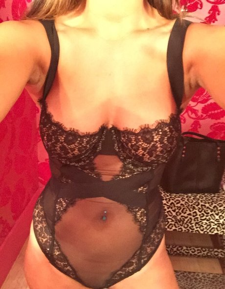 Photo nue de fuite OnlyFans de Alex Lowery