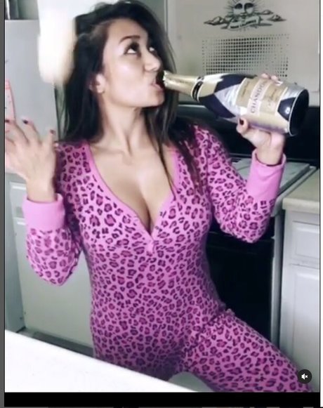 Photo nue de fuite OnlyFans de Jessica Lizama