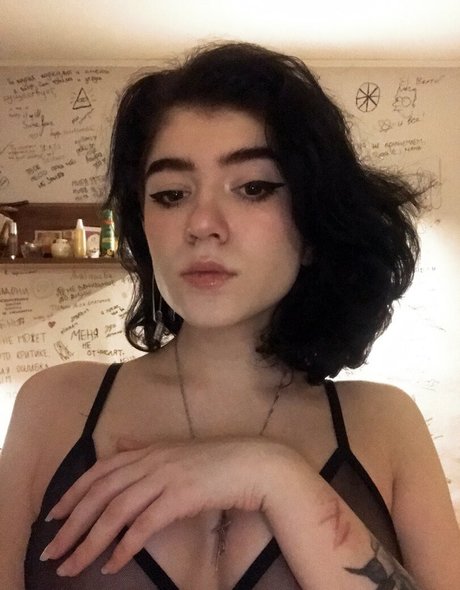 Photo nue de fuite OnlyFans de Popoikin