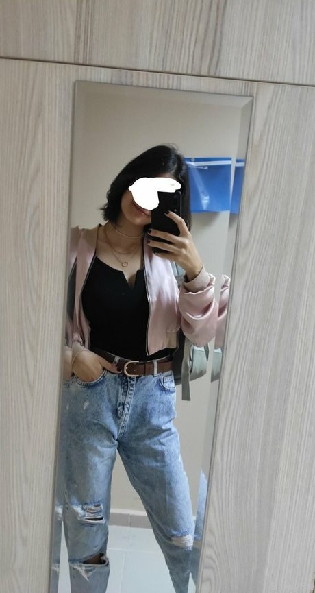 Photo nue de fuite OnlyFans de Eceturkishangel