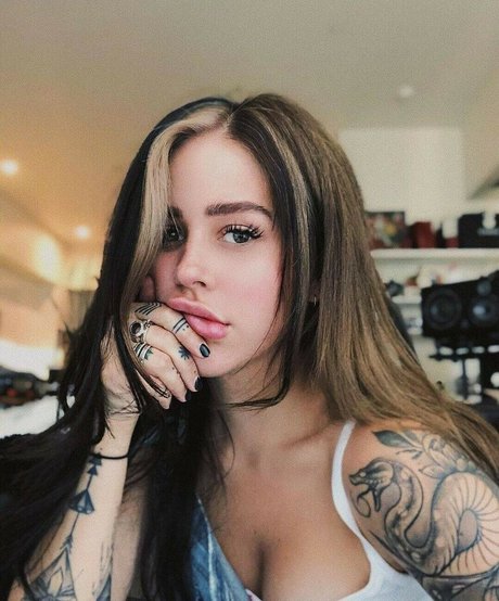 Photo nue de fuite OnlyFans de Craycraysounds