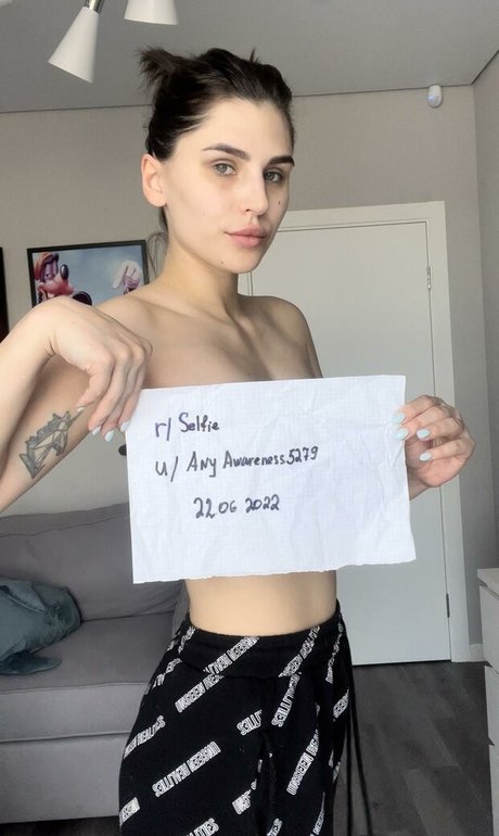 Photo nue de fuite OnlyFans de Anyawareness5279