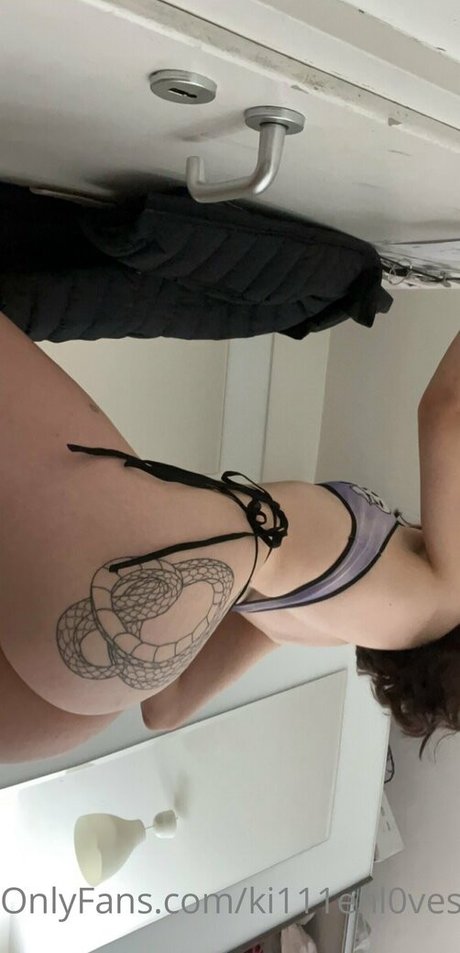 Photo nue de fuite OnlyFans de Ki111enl0vesy0u