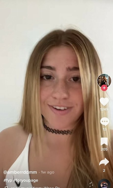 Photo nue de fuite OnlyFans de Amberrddmm