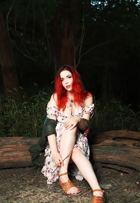 Amber Lee Connors