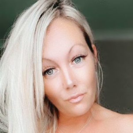 Photo nue de fuite OnlyFans de Leaxxxxx