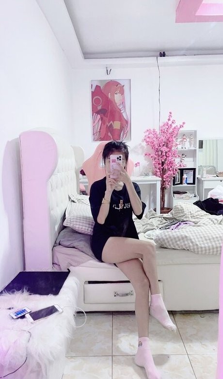 Photo nue de fuite OnlyFans de Akari