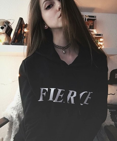 Photo nue de fuite OnlyFans de Lumenti