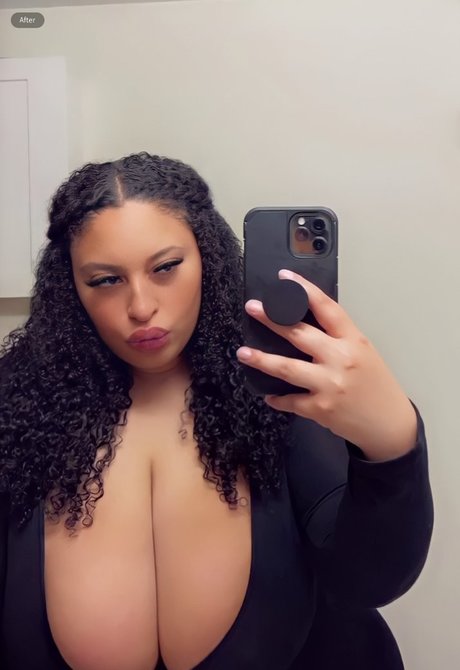 Photo nue de fuite OnlyFans de Thegirlofyourdreamz