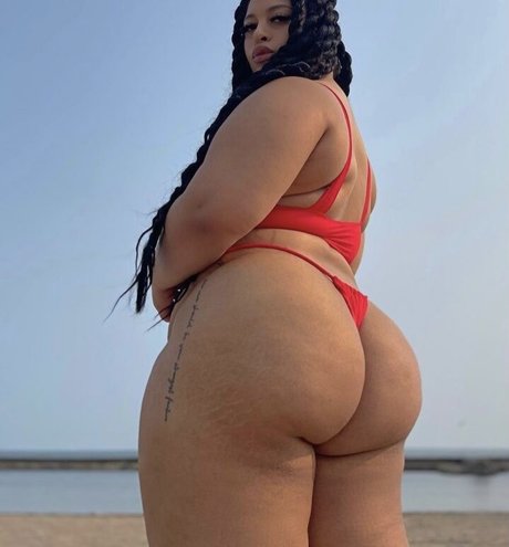 Thegirlofyourdreamz