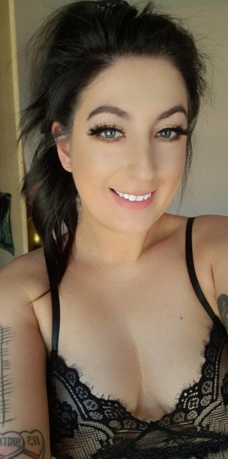Photo nue de fuite OnlyFans de Ladysineady