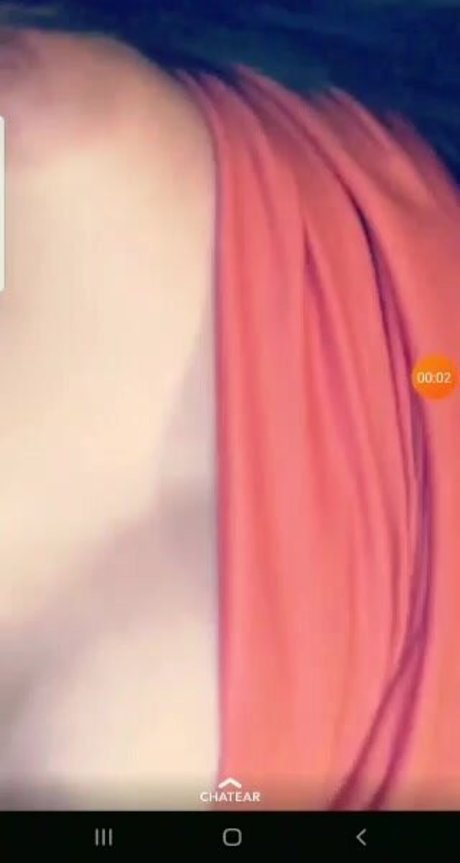 Photo nue de fuite OnlyFans de Aylin Geuvara