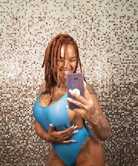 Photo nue de fuite OnlyFans de Diandra Janelle Rose