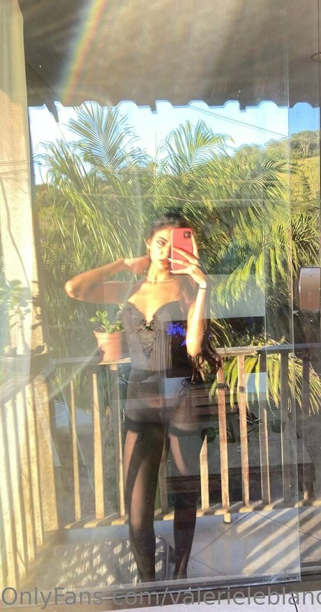Photo nue de fuite OnlyFans de Valerieleblanc