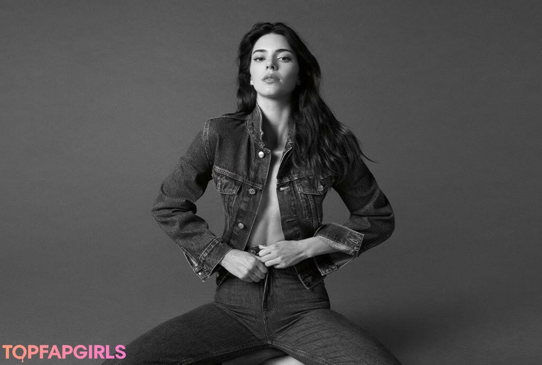 Photo nue de fuite OnlyFans de Kendall Jenner #1625