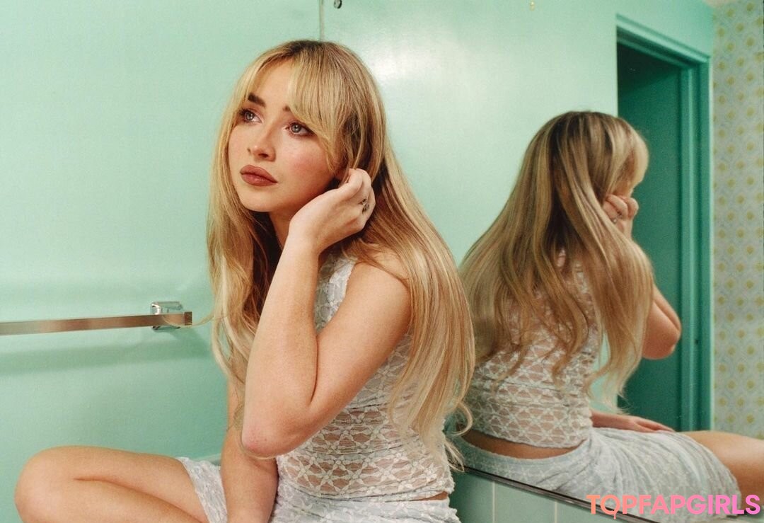 Photo nue de fuite OnlyFans de Sabrina Carpenter #1132