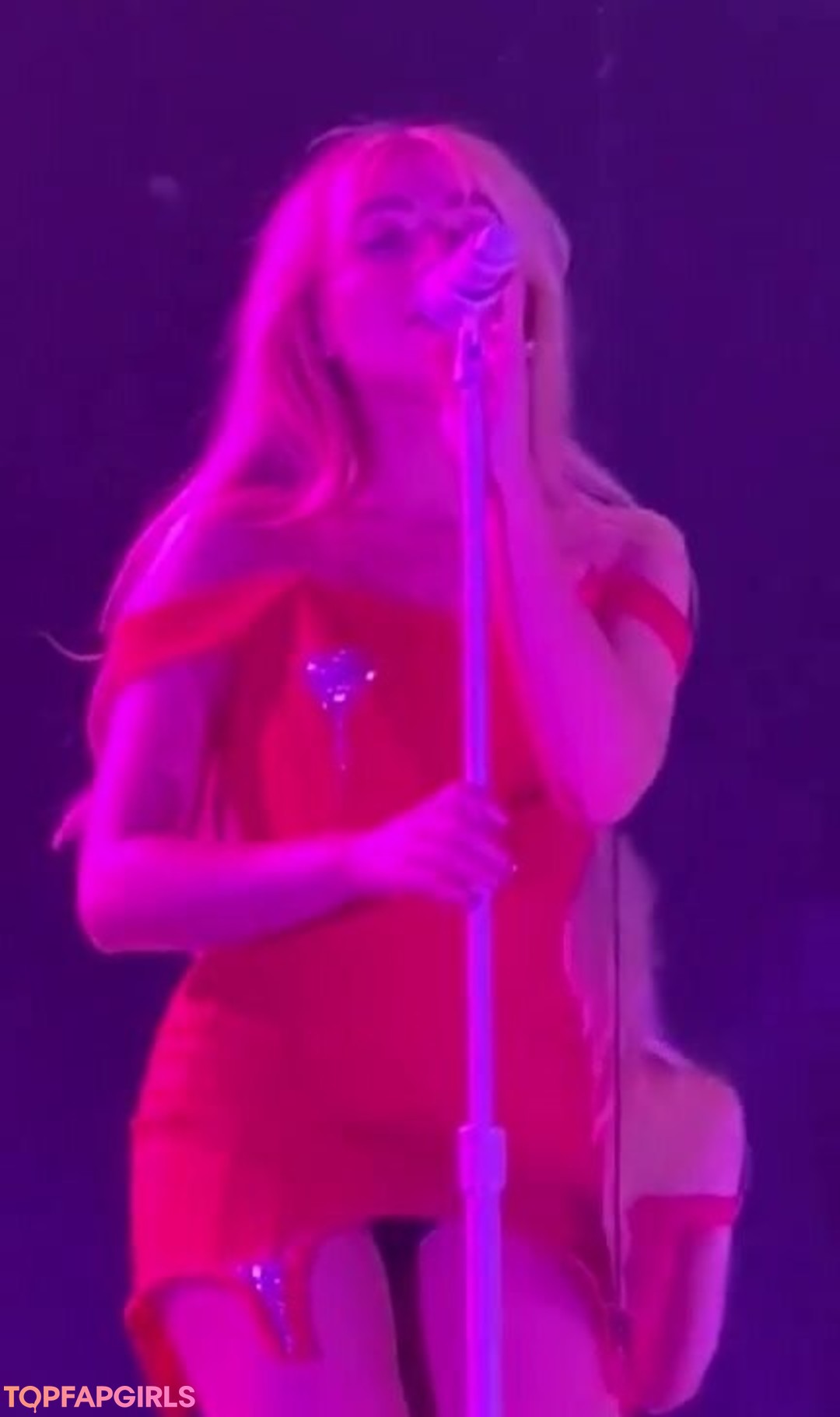 Photo nue de fuite OnlyFans de Sabrina Carpenter #1298