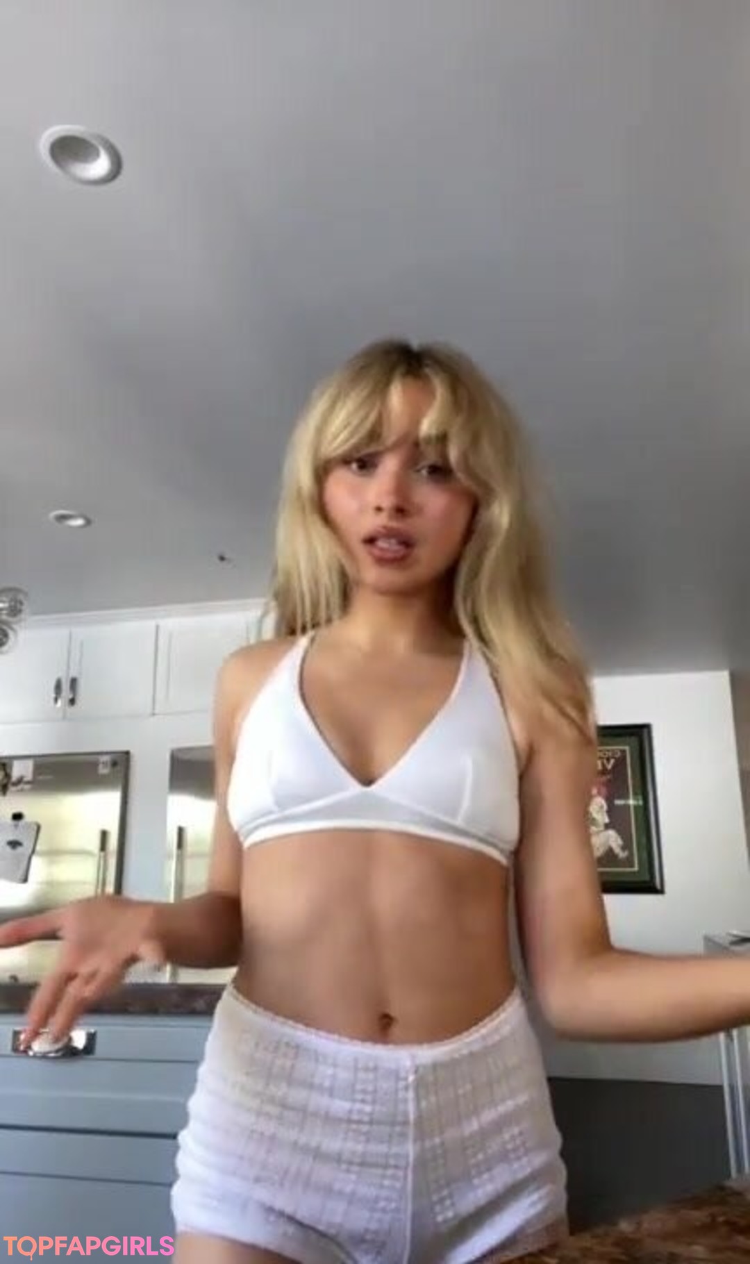 Photo nue de fuite OnlyFans de Sabrina Carpenter #1306