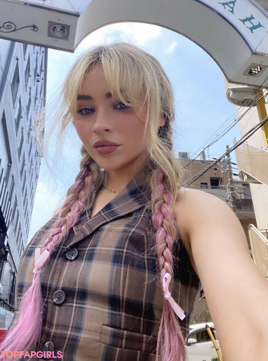 Photo nue de fuite OnlyFans de Sabrina Carpenter #1466