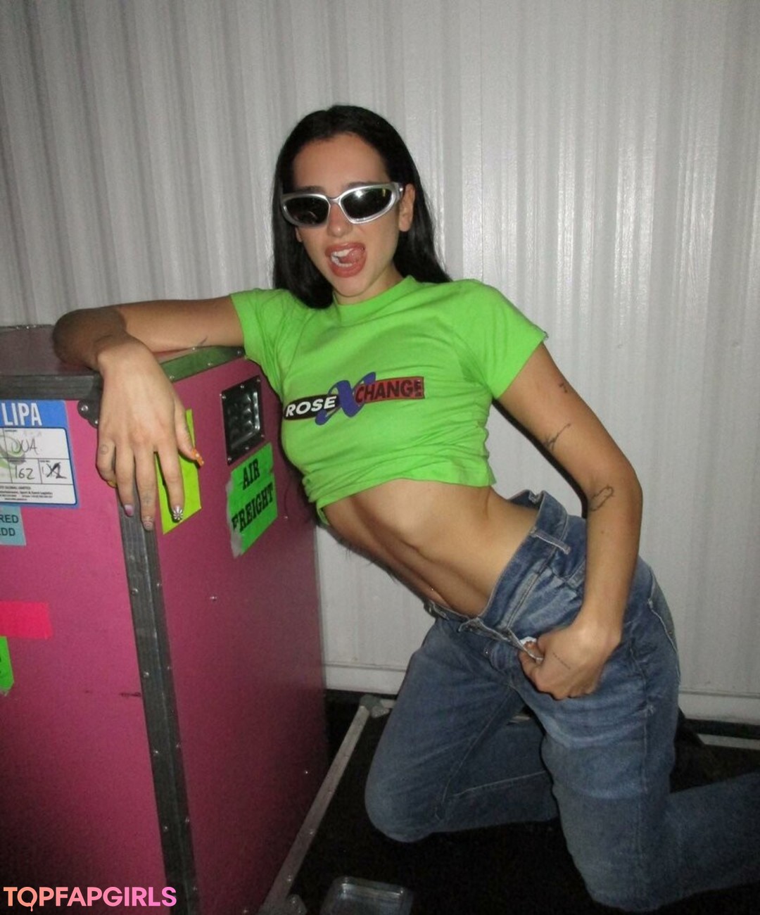 Photo nue de fuite OnlyFans de Dua Lipa #1067