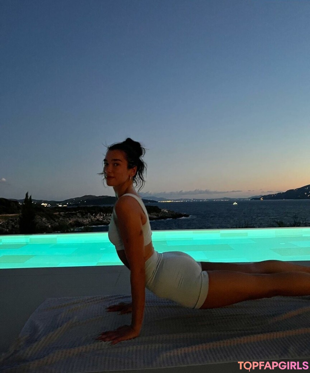 Photo nue de fuite OnlyFans de Dua Lipa #1135
