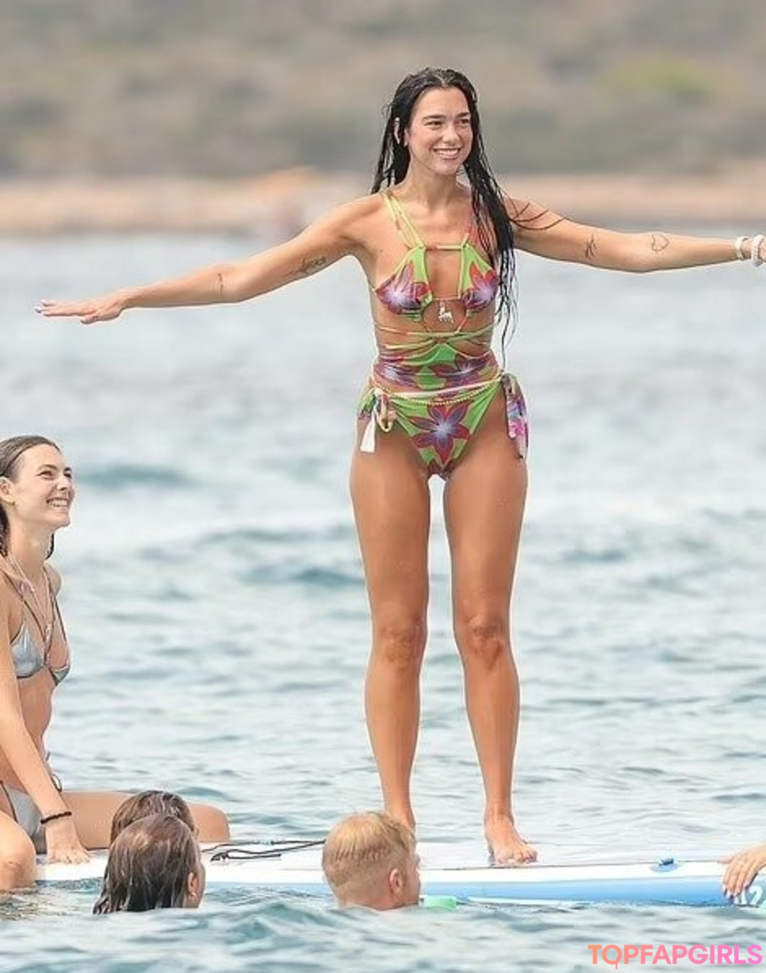 Photo nue de fuite OnlyFans de Dua Lipa #1213
