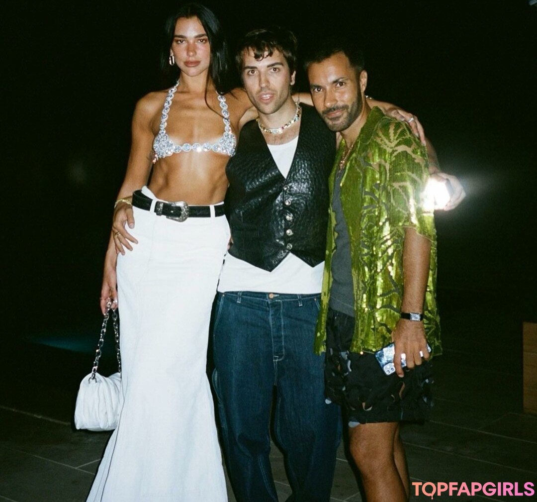 Photo nue de fuite OnlyFans de Dua Lipa #1267