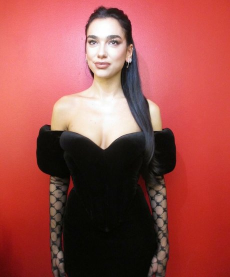 Dua Lipa
