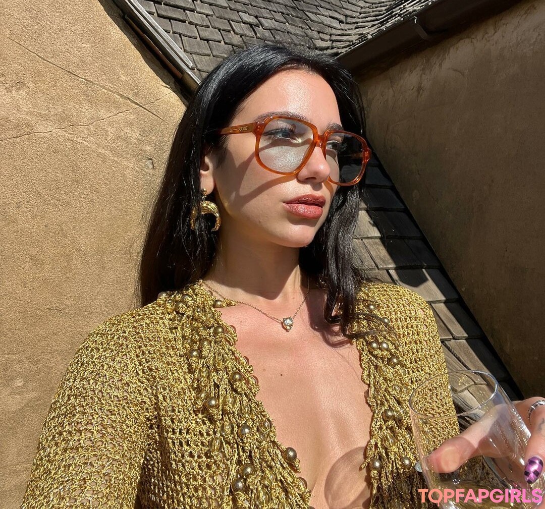 Photo nue de fuite OnlyFans de Dua Lipa #1463
