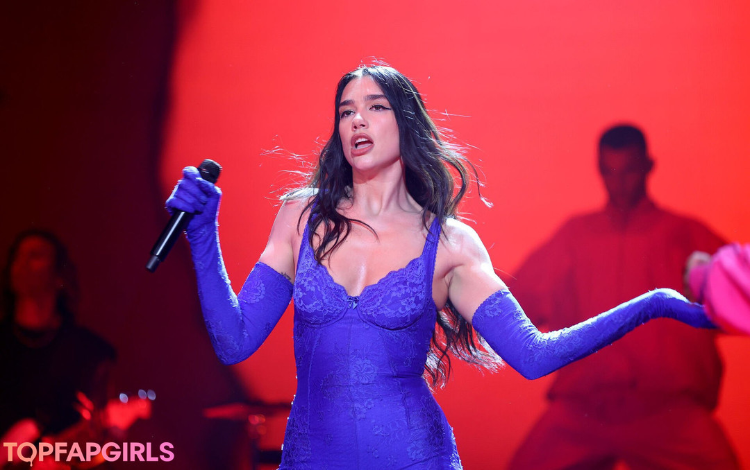 Photo nue de fuite OnlyFans de Dua Lipa #1503
