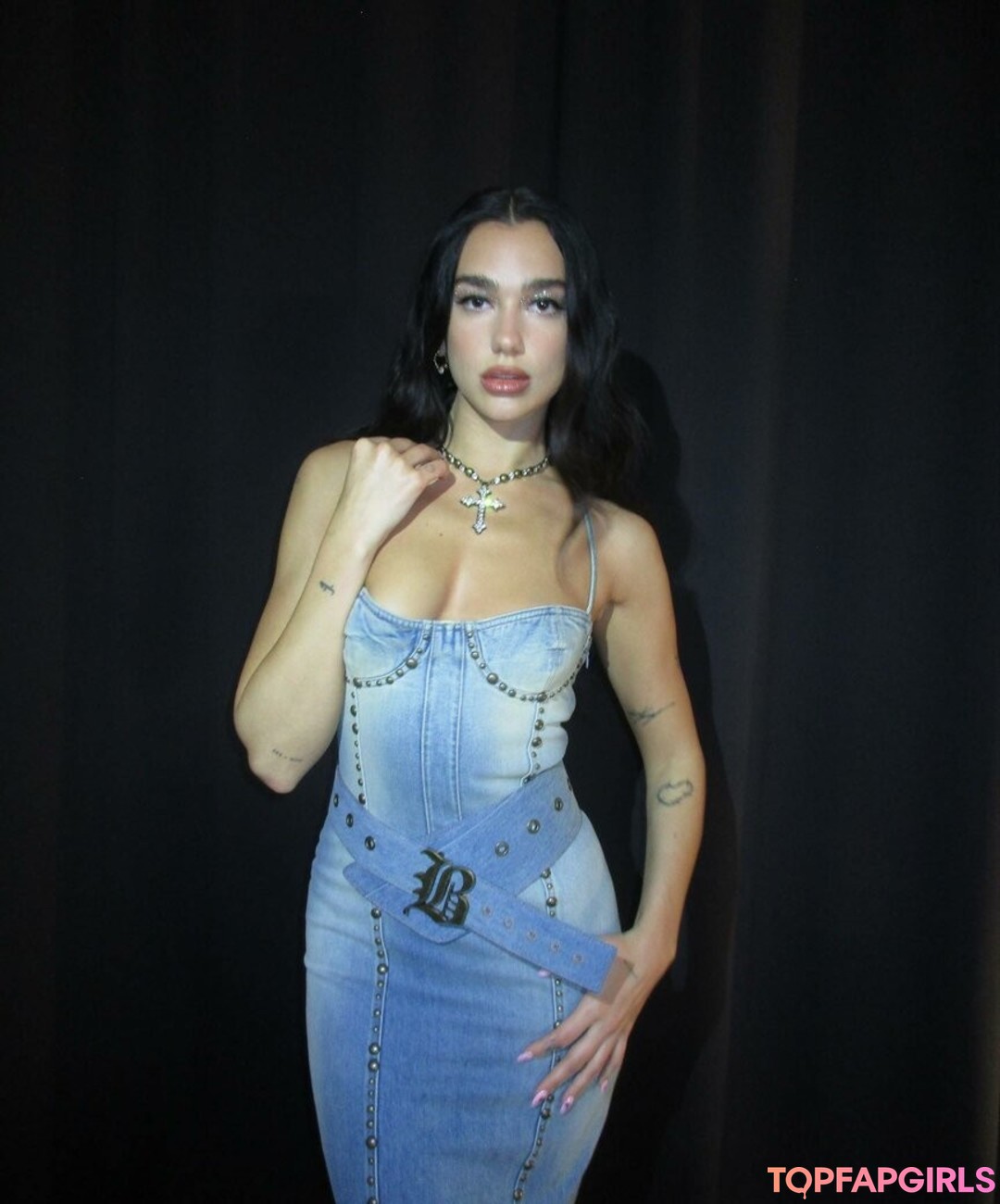 Photo nue de fuite OnlyFans de Dua Lipa #1558
