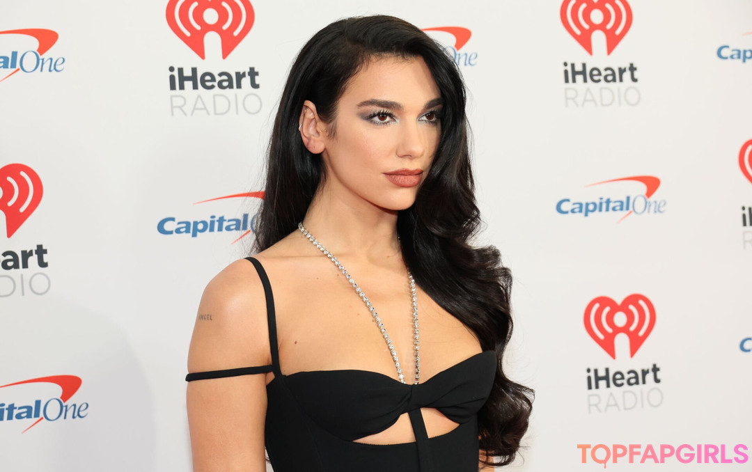 Photo nue de fuite OnlyFans de Dua Lipa #1639