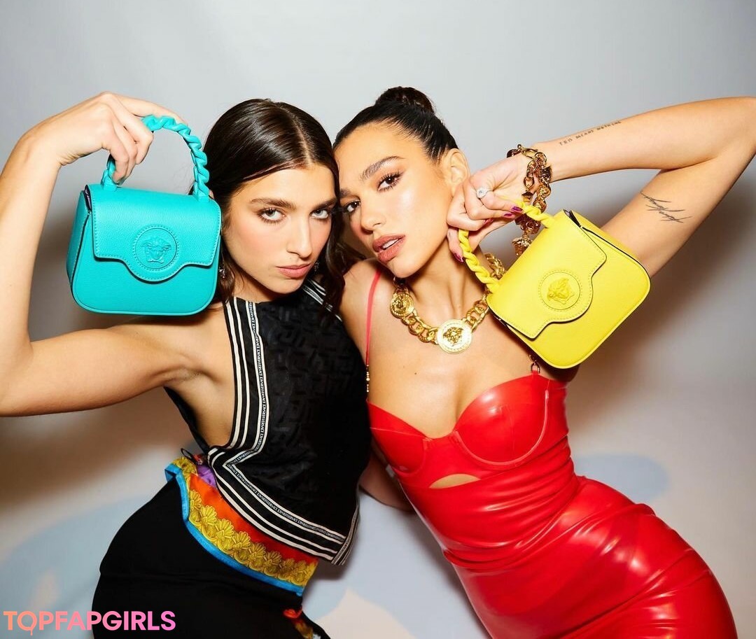 Photo nue de fuite OnlyFans de Dua Lipa #1668