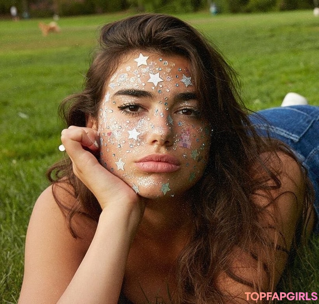Photo nue de fuite OnlyFans de Dua Lipa #1998