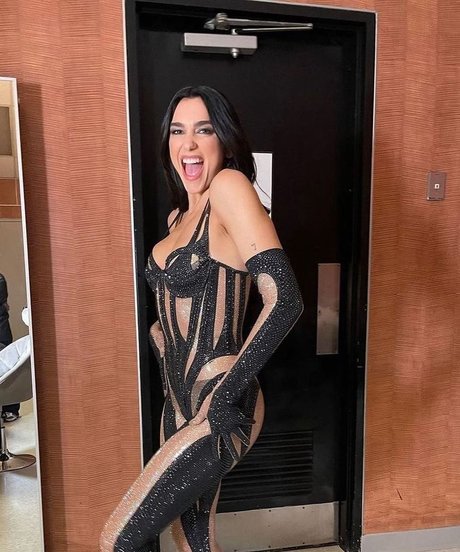Photo nue de fuite OnlyFans de Dua Lipa