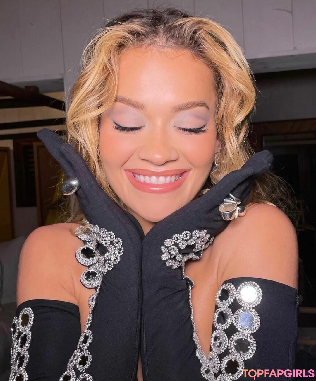 Photo nue de fuite OnlyFans de Rita Ora #1131