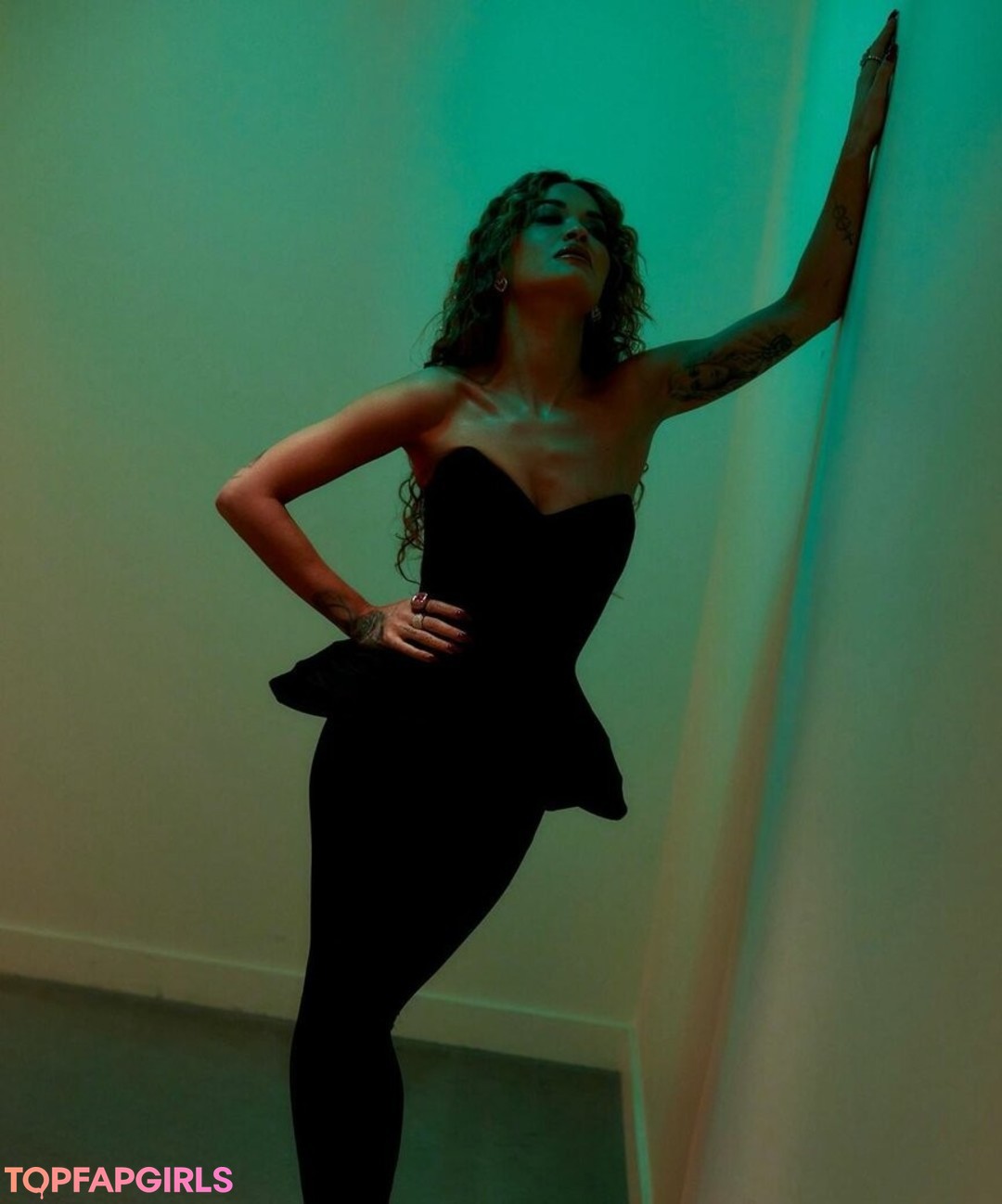 Photo nue de fuite OnlyFans de Rita Ora #1390