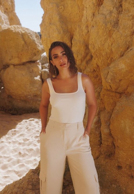 Frankie Bridge