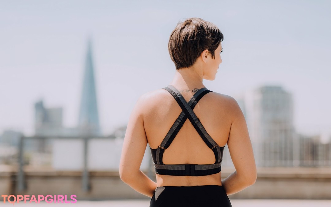 Photo nue de fuite OnlyFans de Frankie Bridge #1073