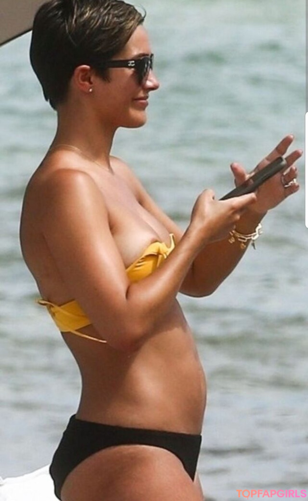 Photo nue de fuite OnlyFans de Frankie Bridge #1136