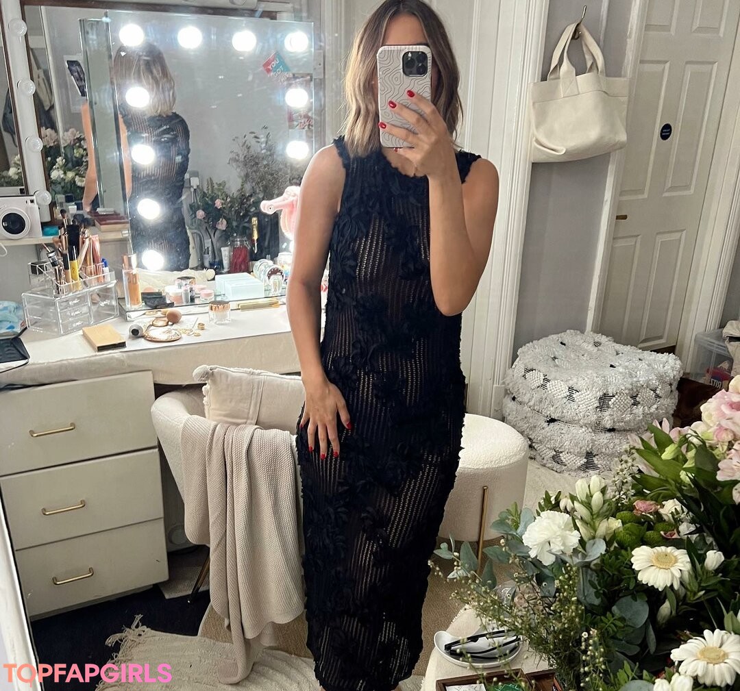 Photo nue de fuite OnlyFans de Frankie Bridge #1160