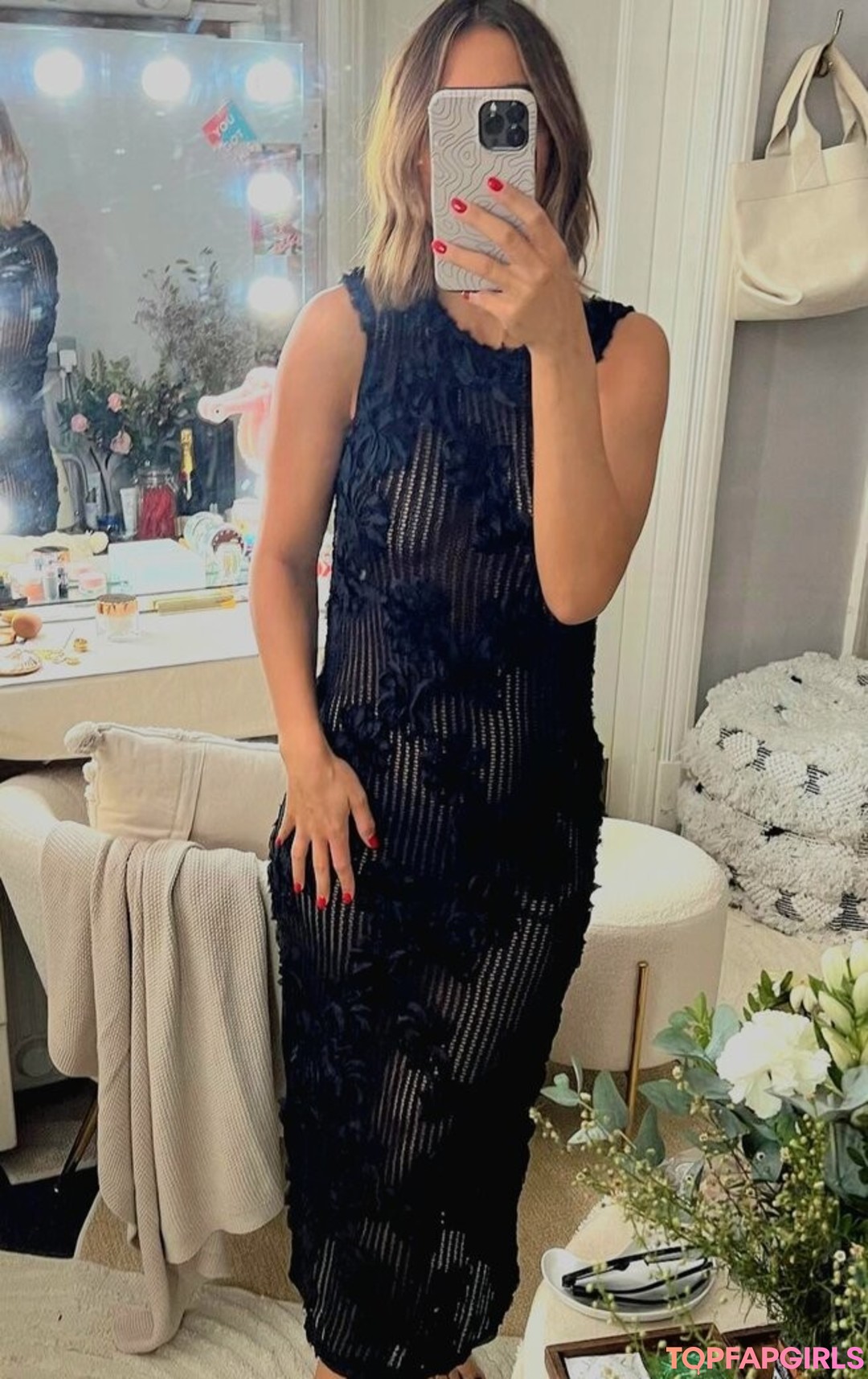 Photo nue de fuite OnlyFans de Frankie Bridge #1164