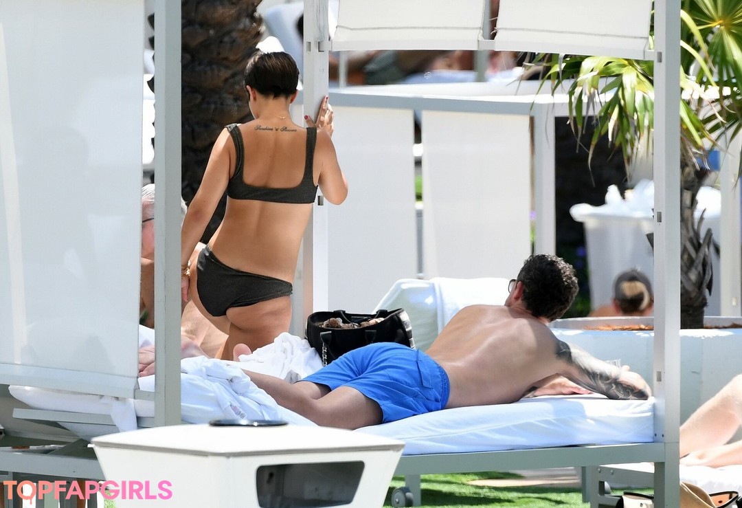 Photo nue de fuite OnlyFans de Frankie Bridge #1346