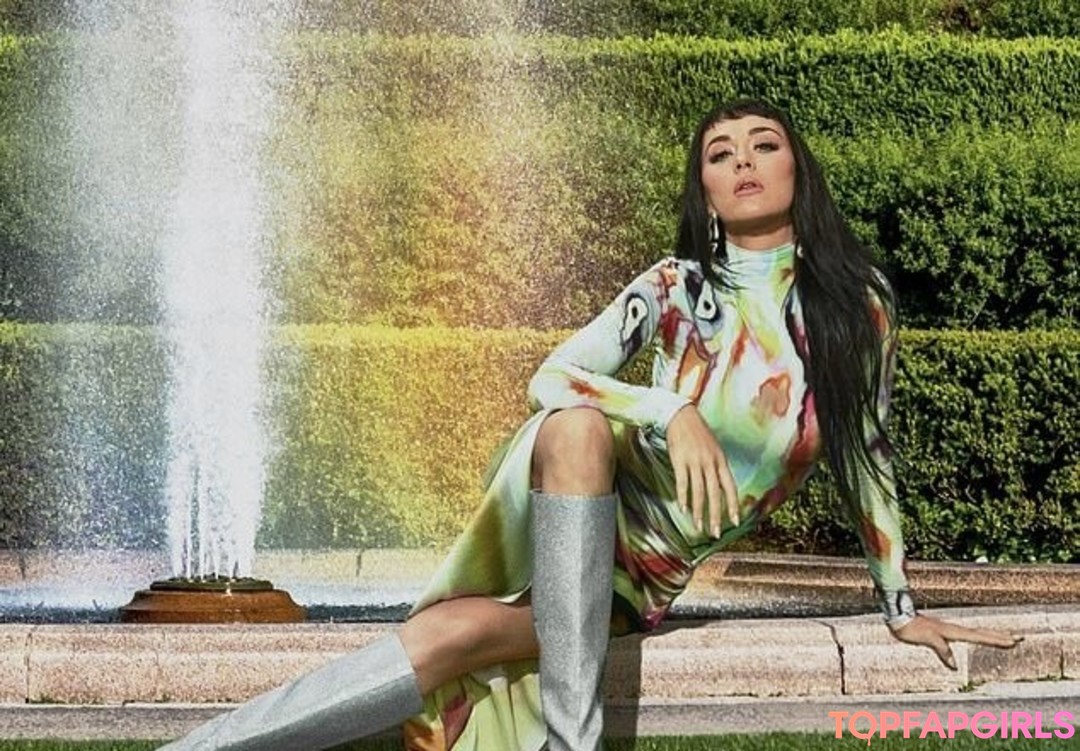 Photo nue de fuite OnlyFans de Katy Perry #1156