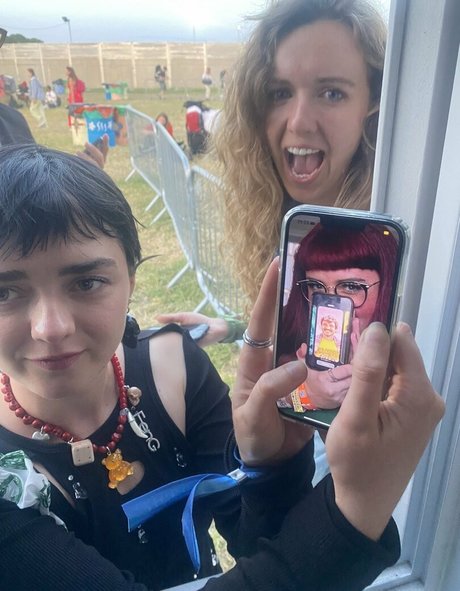 Photo nue de fuite OnlyFans de Maisie Williams