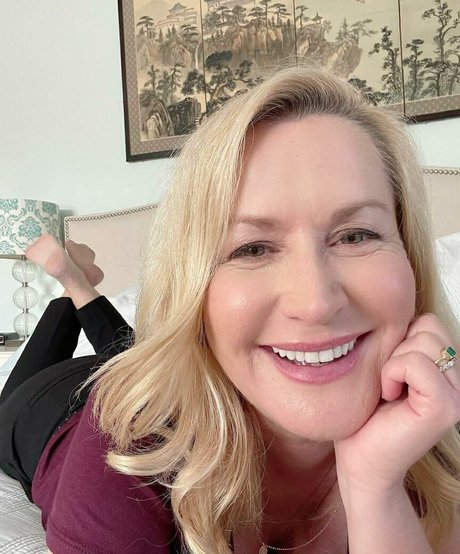 Photo nue de fuite OnlyFans de Angela Kinsey