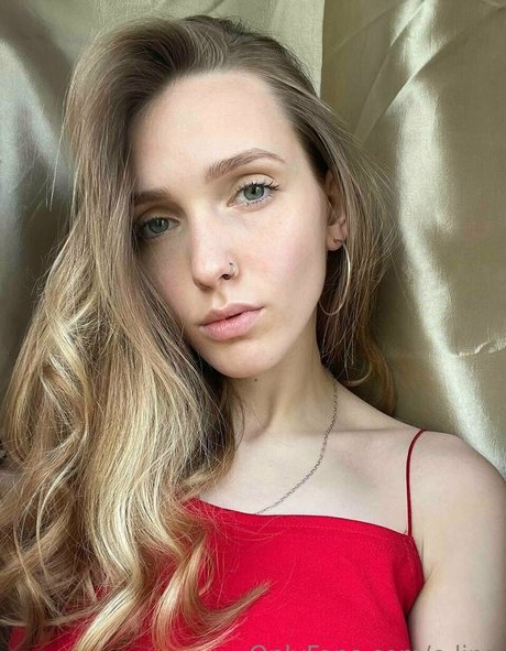 Photo nue de fuite OnlyFans de Elina